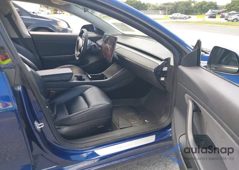 2019 Tesla Model 3 Long Range/Mid Range/Standard Range/Standard Range Plus from USA, damaged, VIN 5YJ3E1EA6KF466414